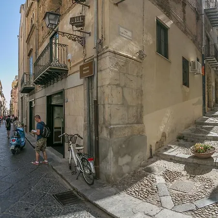 Caracciolo Lounge * Cefalù